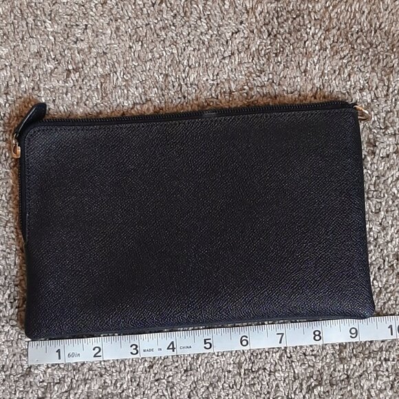 Coach Story Patch Black Leather Large Pouch - Picture 3 of 4